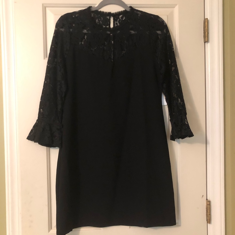 NWT laundry by Shelli Segal Black Lace Inset Dress